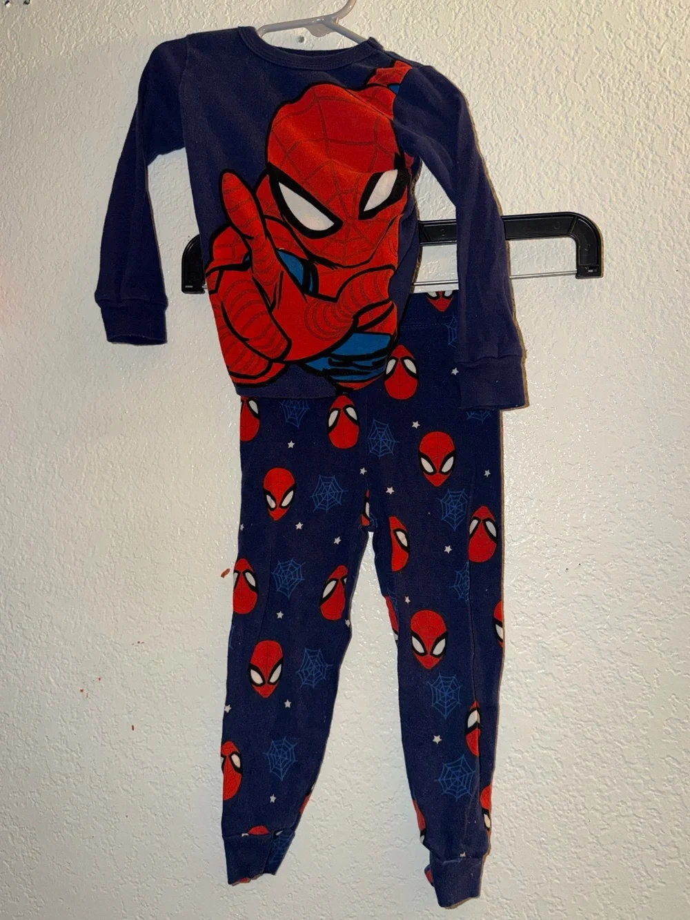 🕸️USED‼️ boys size 3T Spiderman PJ Set